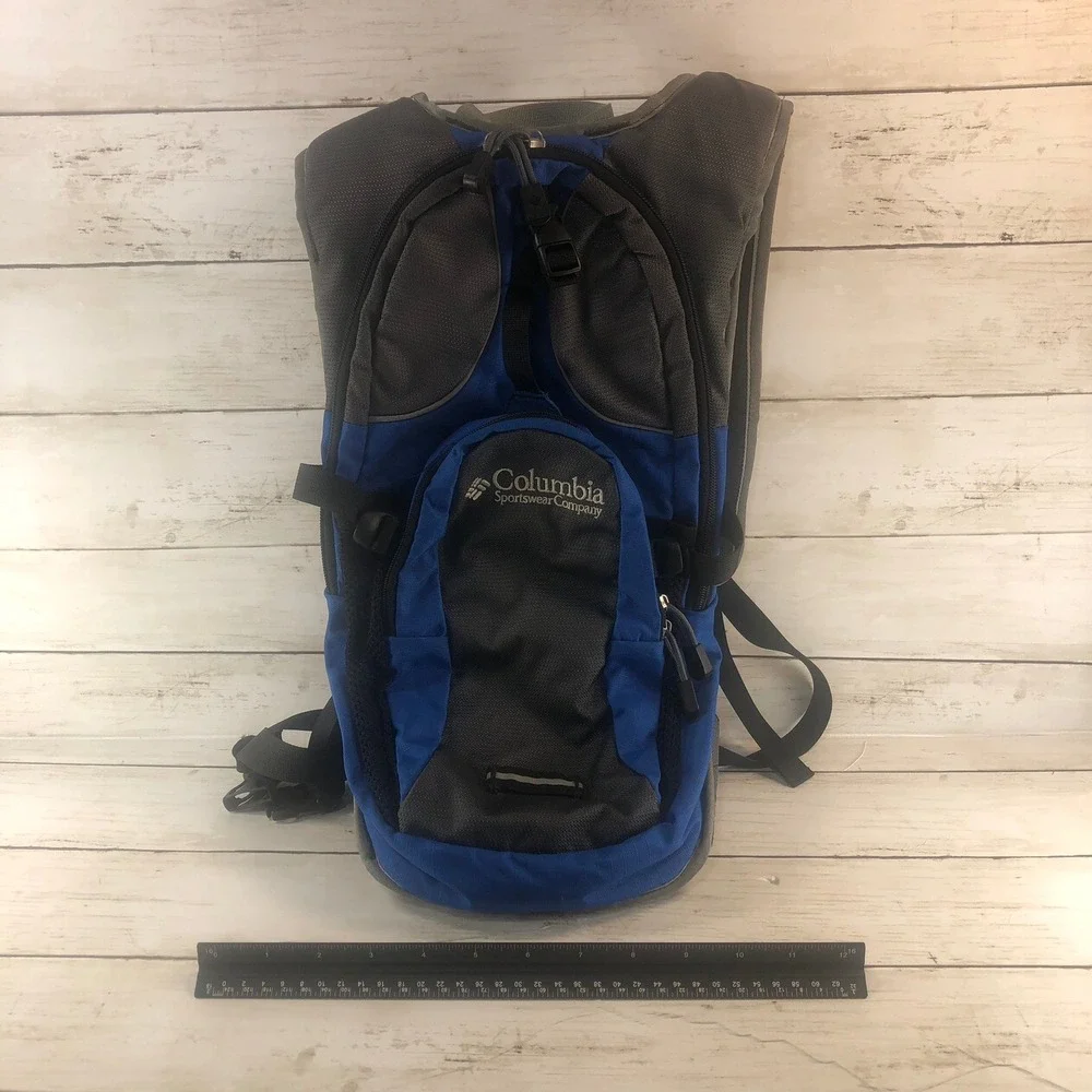 Columbia Sportswear Blue Grey Hydration Backpack Hiking Trail Daypack Adjustable